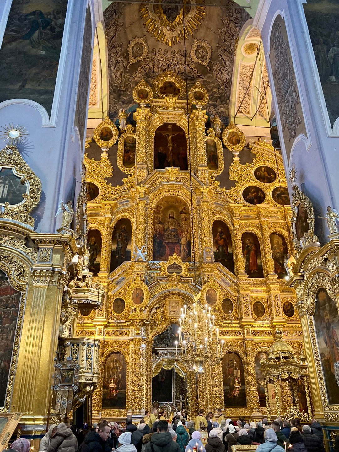 Юлия замечательный экскурсовод, знающий и любящий своё дело!