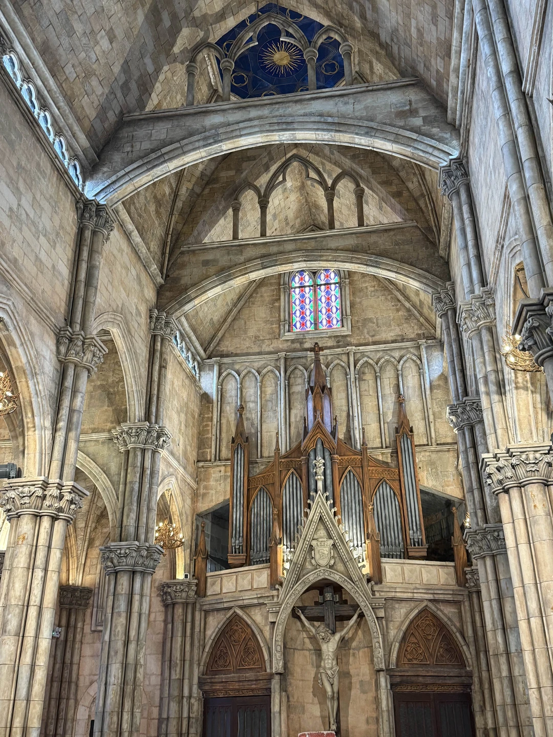 Провели прекрасный и интересный день. Гид Ильяс отлично владеет информацией и знает точки с красивыми видами