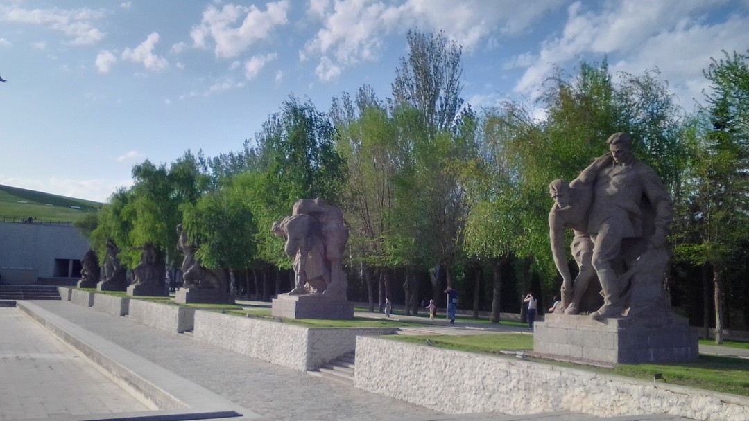 Экскурсия неутомительна по времени, при этом весьма интересна и содержательна. Узнал много новых фактов о всемирно