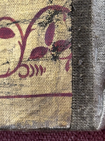 интересная, познавательная экскурсия внутри старинного дома. Много антиквариата с которыми было ознакомиться, узнать историю