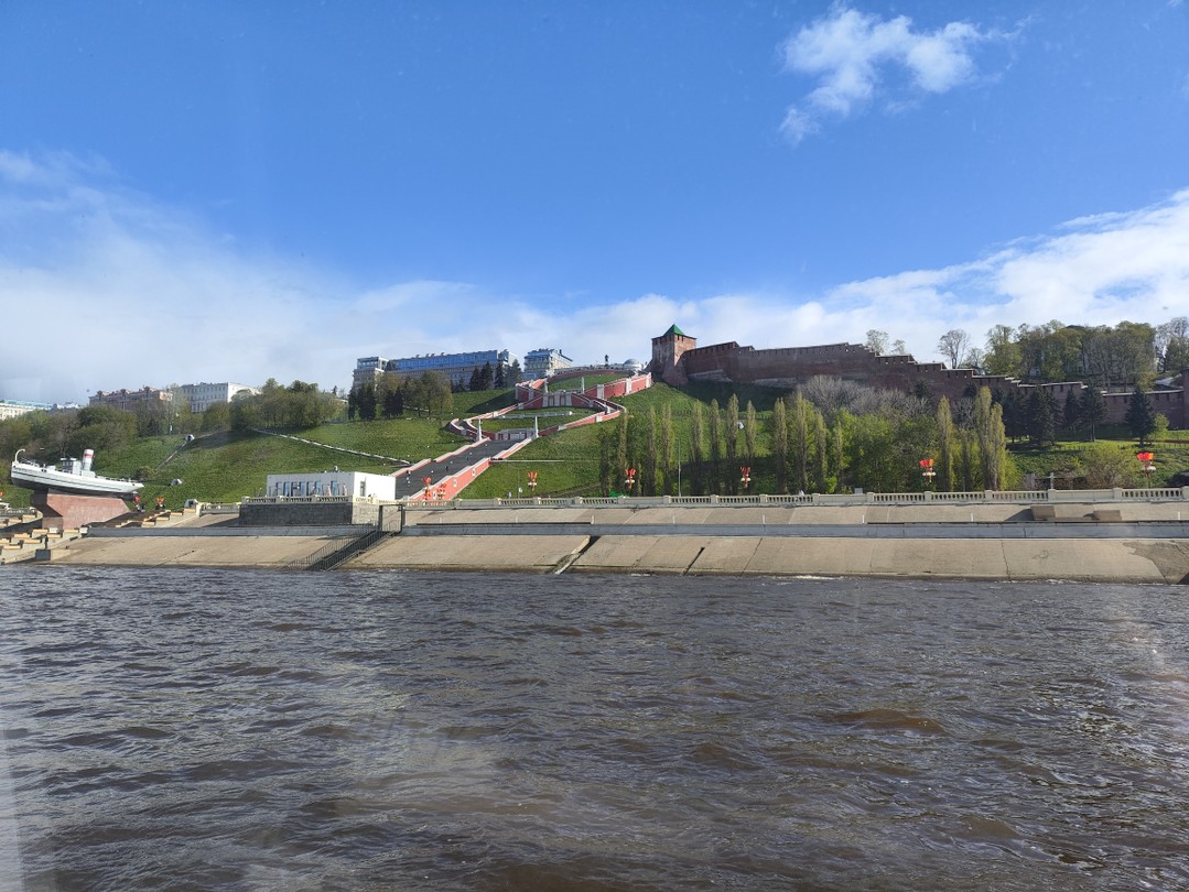 Рождественская улица и теплоходная прогулка за 1 день (Марина)