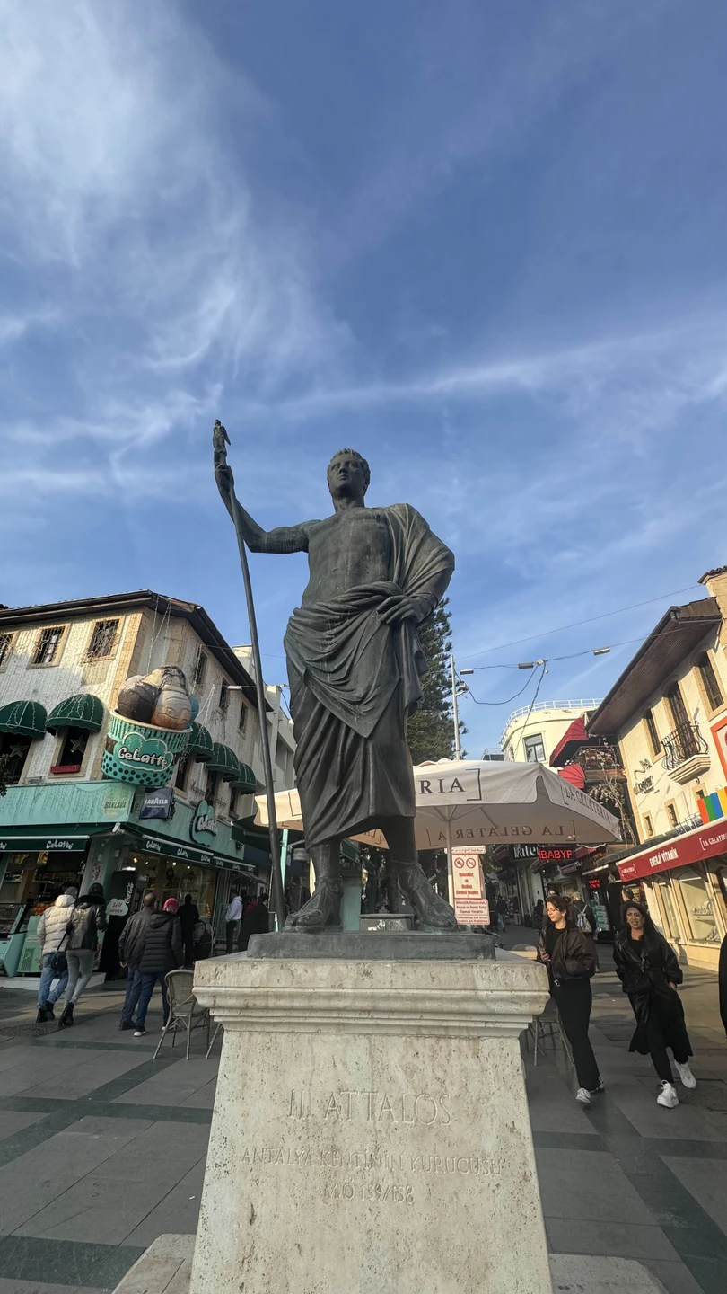 Очень приятно, что экскурсию Алтан не отменил, несмотря на то, что я оказалась одна. индивидуальная хорошая прогулка получилась!!! Спасибо!