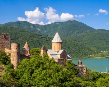 Из Тбилиси в Казбеги с остановками в лучших местах