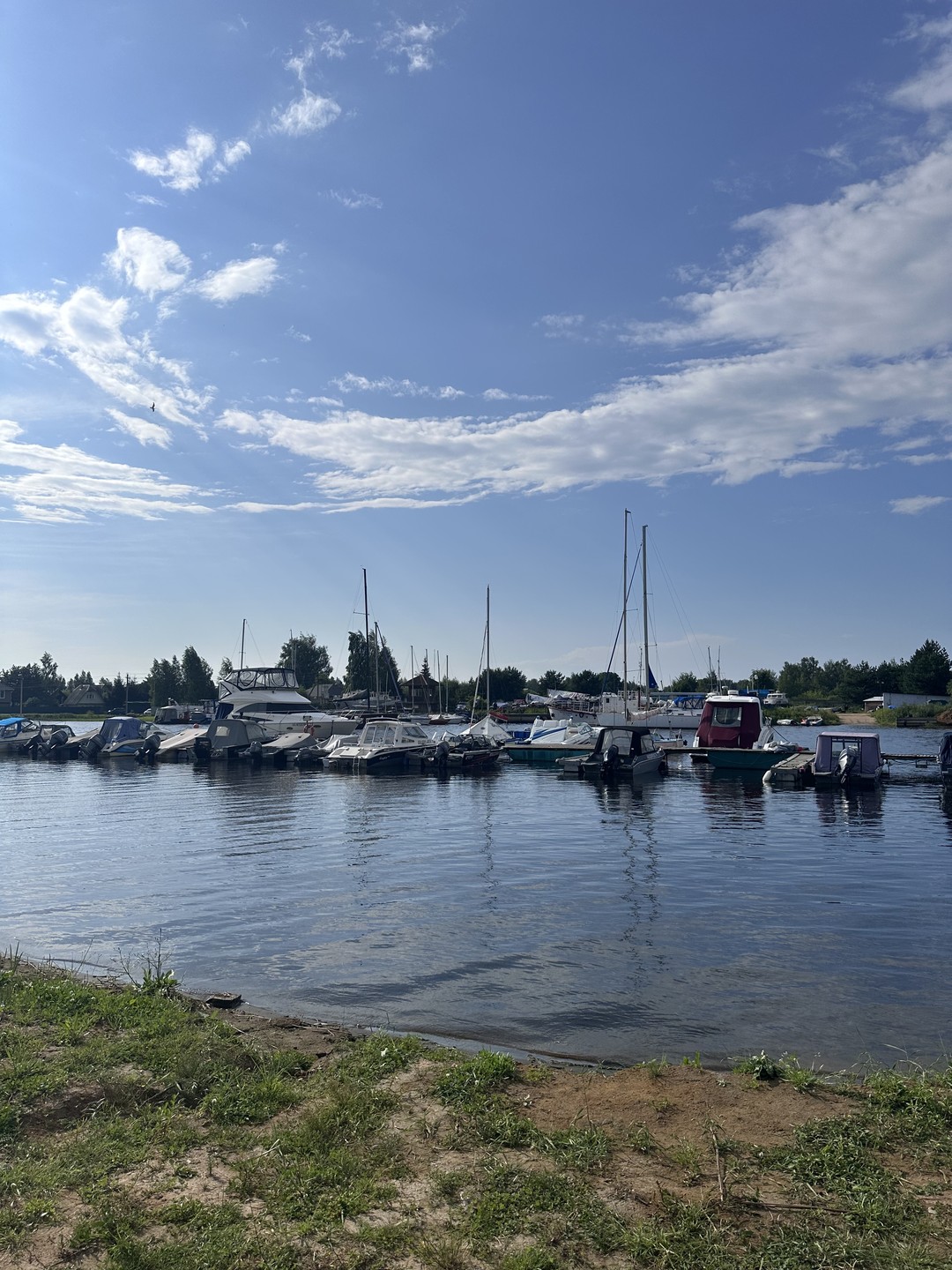 Исследуем Рыбинское водохранилище: прогулка на катере (Наталья)