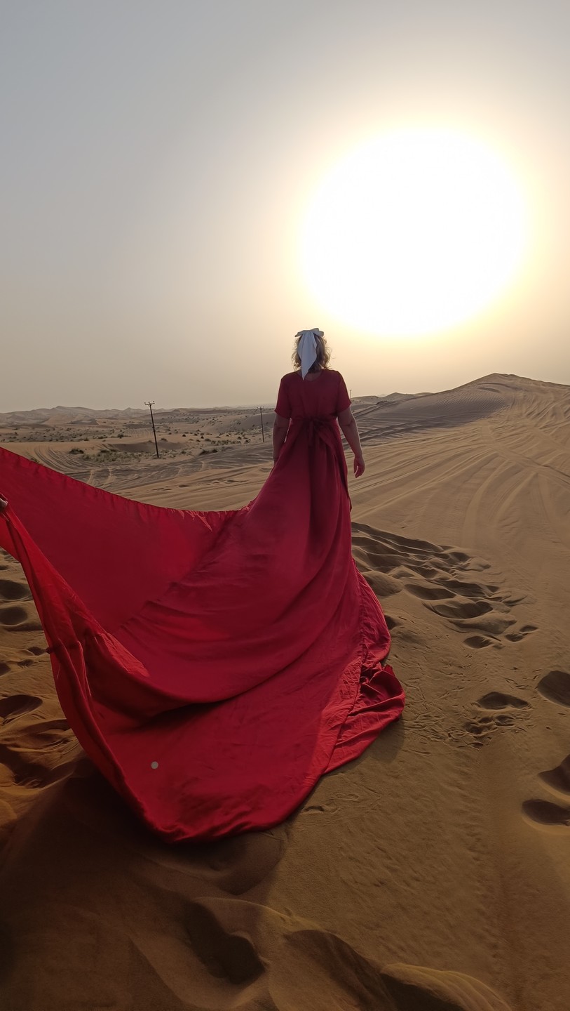 Экскурсия понравилась. Все соответствовало описанию. Предоставили и платье, и национальный костюм. Гид-водитель помог сделать красивые фотографии