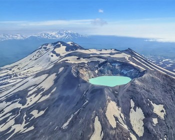 Подъём на вулкан Горелый