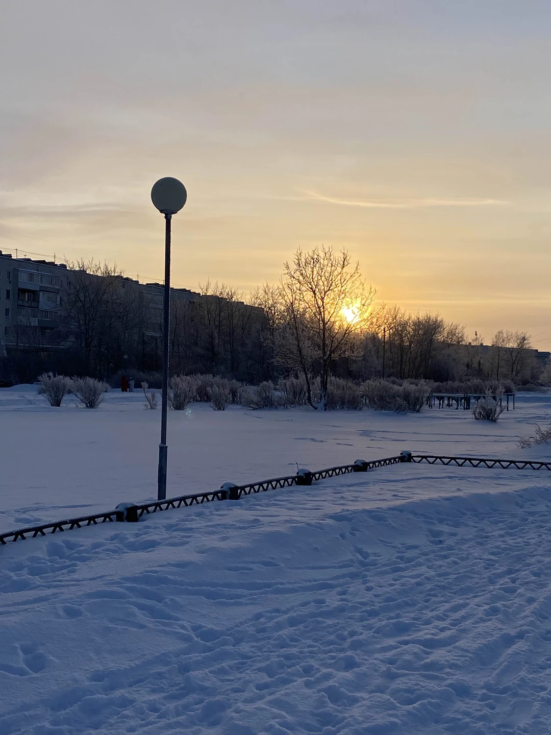 Отличная экскурсия, на одном дыхании. Евгений рассказал много интересных фактов, но и лишней информацией не перегружал