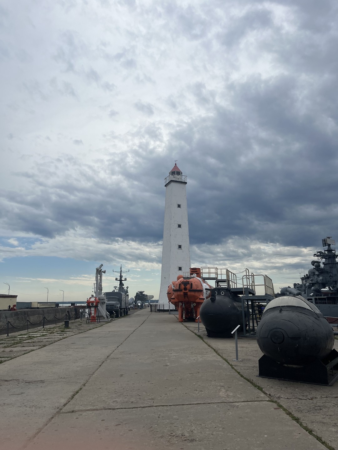 Посетить Кронштадт захотелось сразу, когда увидела экскурсию Ирины! Такого не встретите на общих обзорных экскурсиях по