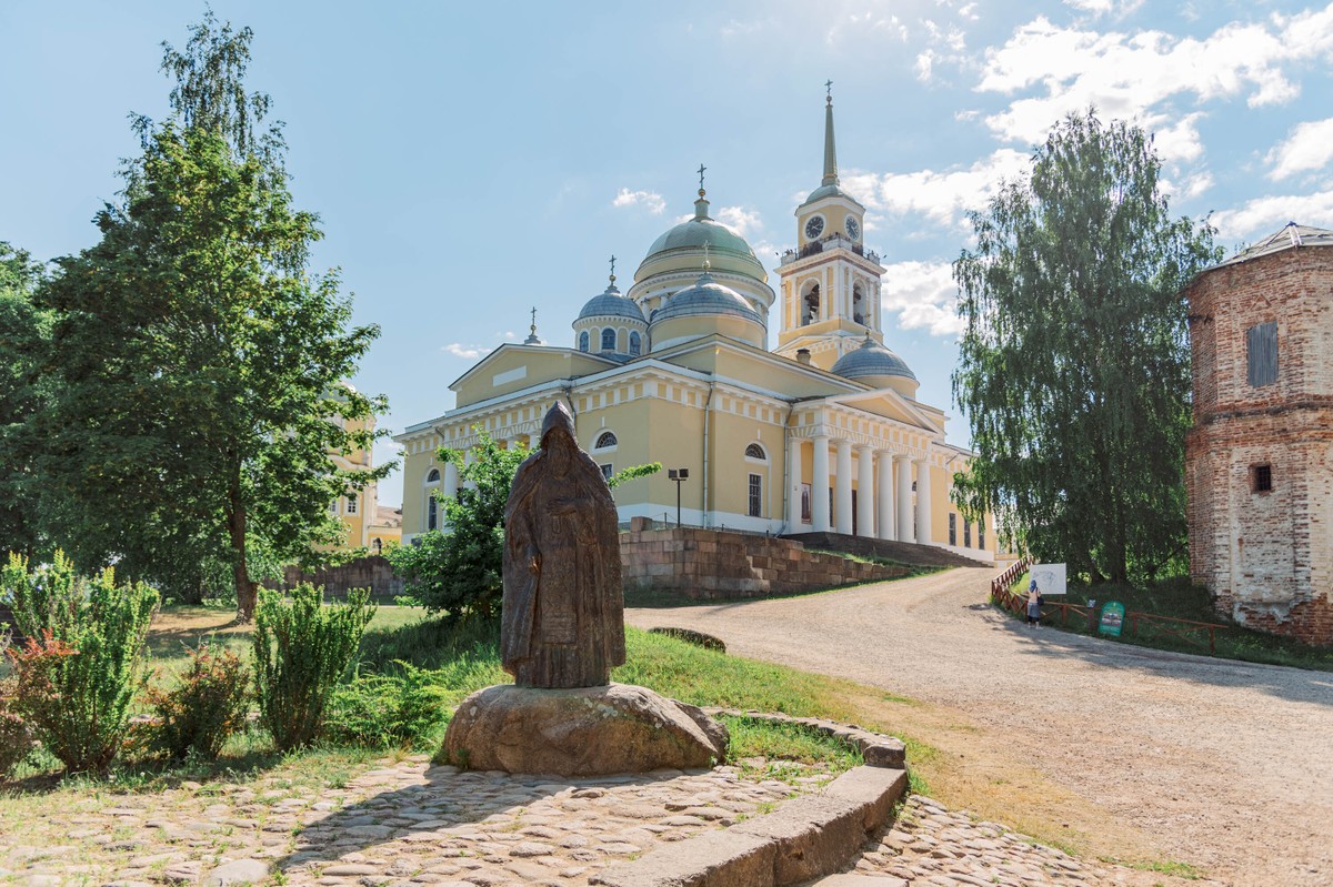 Фото к экскурсии В Осташков на гастрофестиваль «Селигерский рыбник»