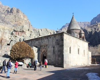 Монастырь Гегард, храм Гарни и кулинарный мастер-класс