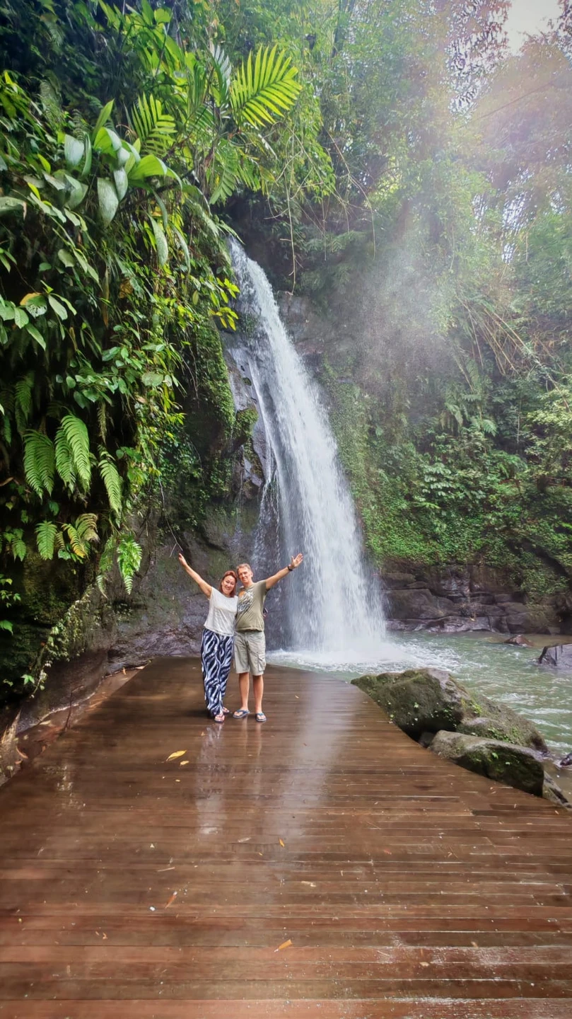 Очень понравилось, Сила - так звали гида, он из местных. Отлично владеет русским языком, очень приятный