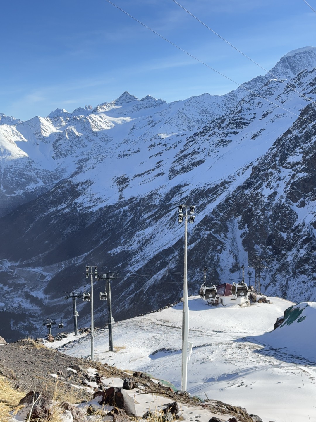 Отравилась на завтраке на первой остановке. Думаю, что не продуктами, а грязные приборы или что-то еще