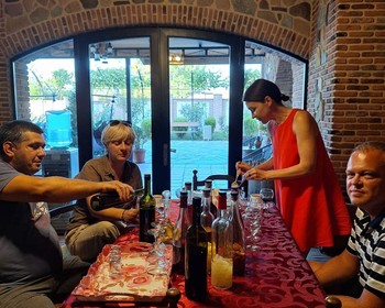 Отдых на винодельне с винами, обеденным пикником и лёгким ужином