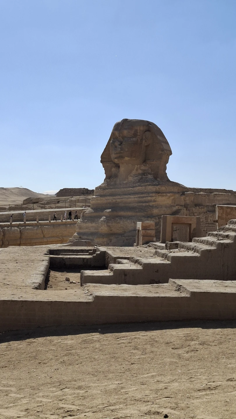 Были на двухдневной экскурсии. Остались просто в восторге! Первый день был посвящен пирамидам, Саккаре, Мемфису. Нашего