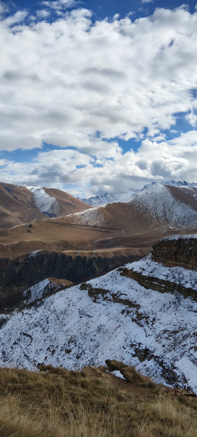 Природа Северного Приэльбрусья: Джилы-Су, плато Шаджатмаз и многое другое (из Кисловодска) (Андрей)