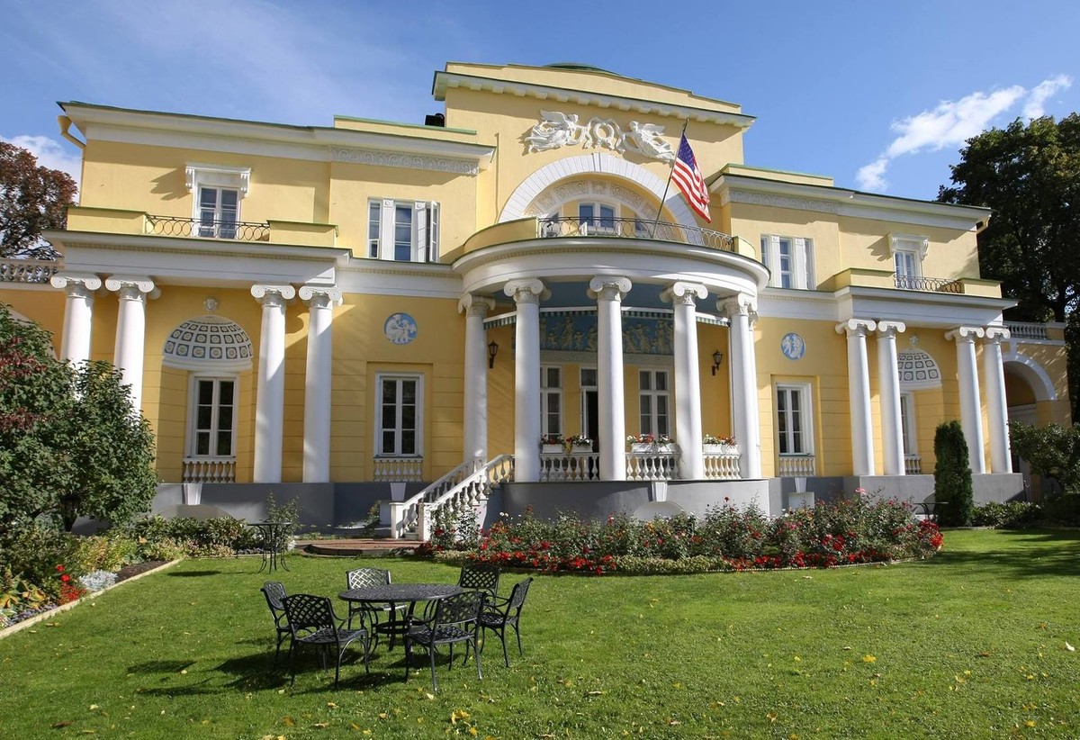 Последний рыцарь на Арбате (7/11)