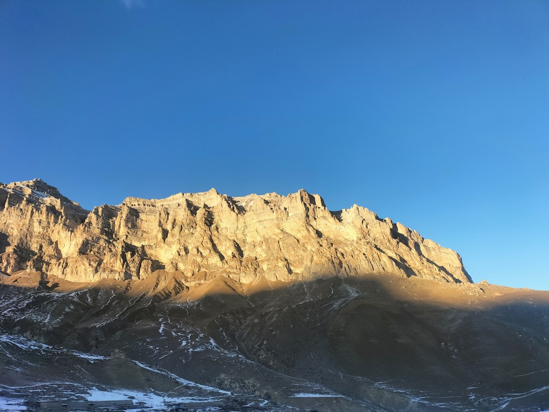 Поездка прошла на отлично! Наш водитель Андрей отличный человек, спасибо за замечательную поездку! Приеду ещё обязательно!