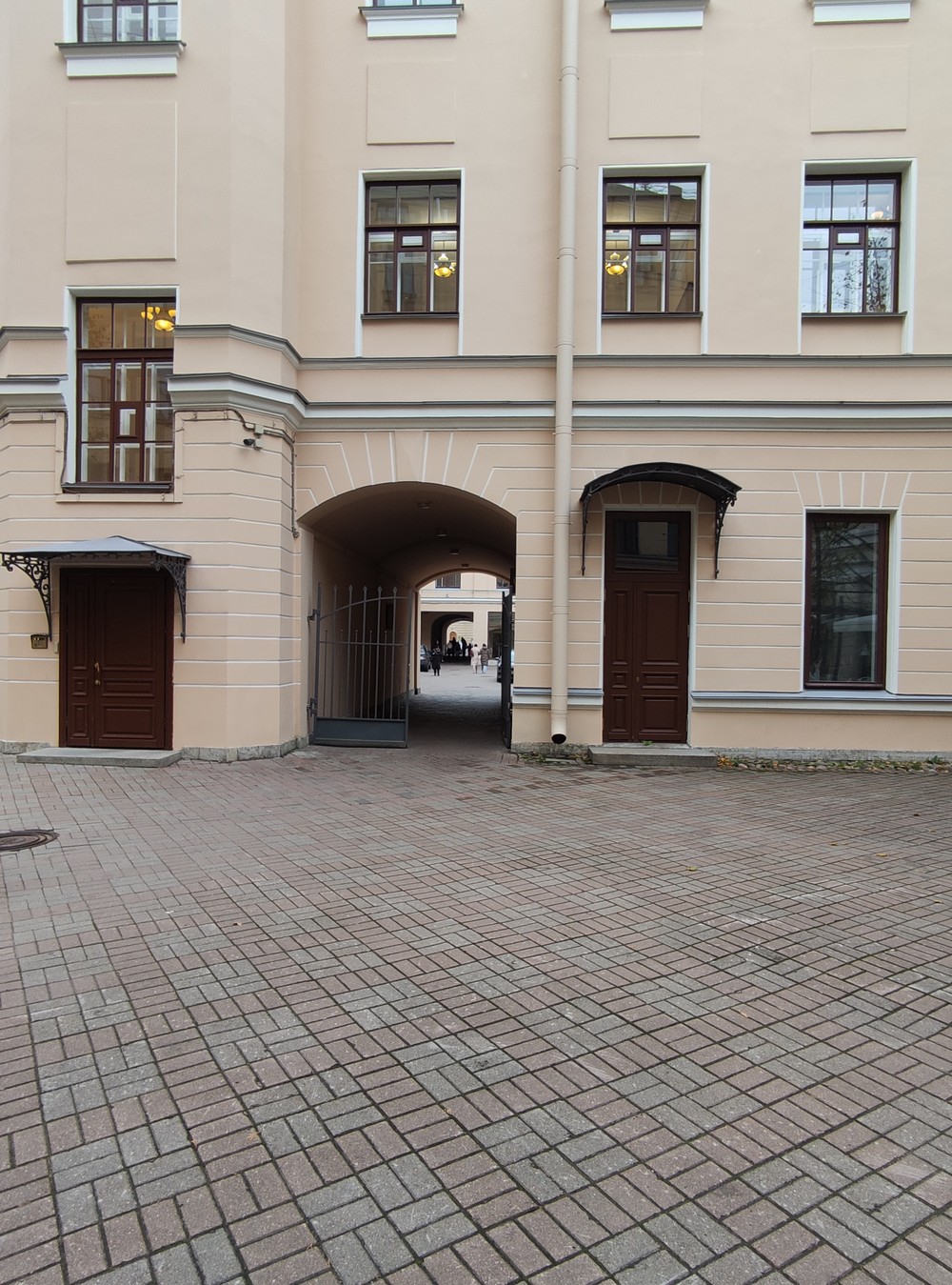 Фото Жандарм империи, или Вдоль Мойки с Бенкендорфом
