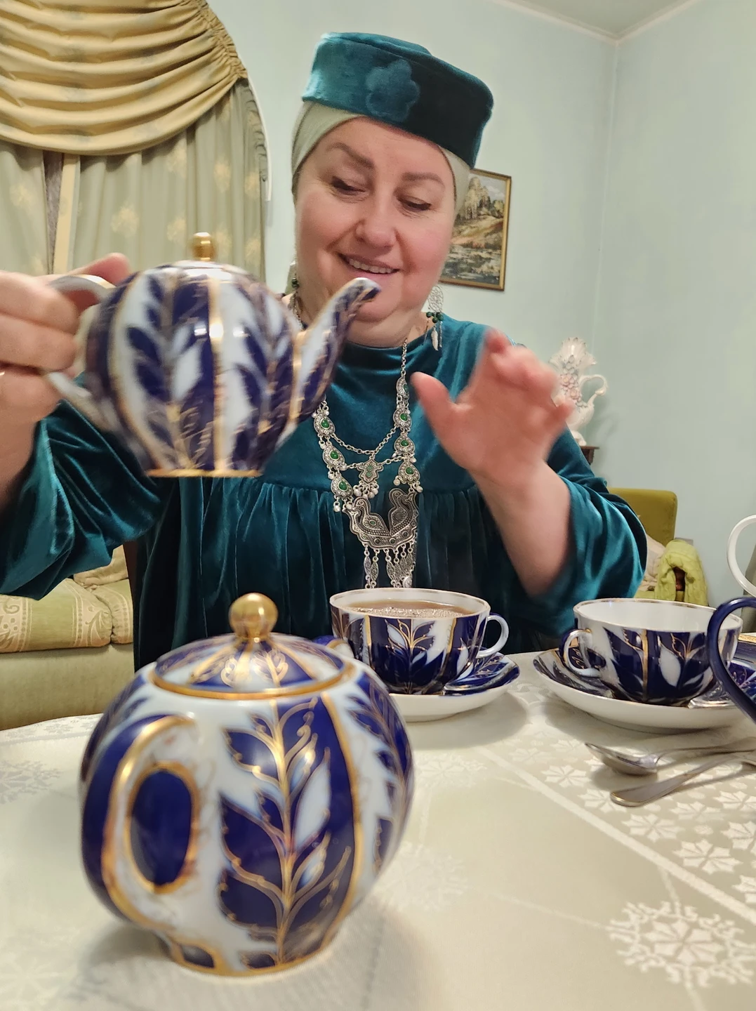 По Тюмени - с потомком старинного бухарского рода (Ольга)