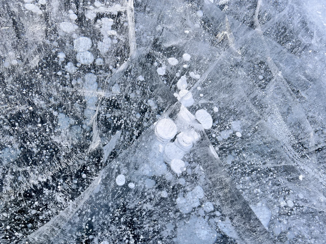 Это мега-супер красота нашей Страны! Байкал - живое могучее великое существо! Потрясающая энергетика и мощь! Даже