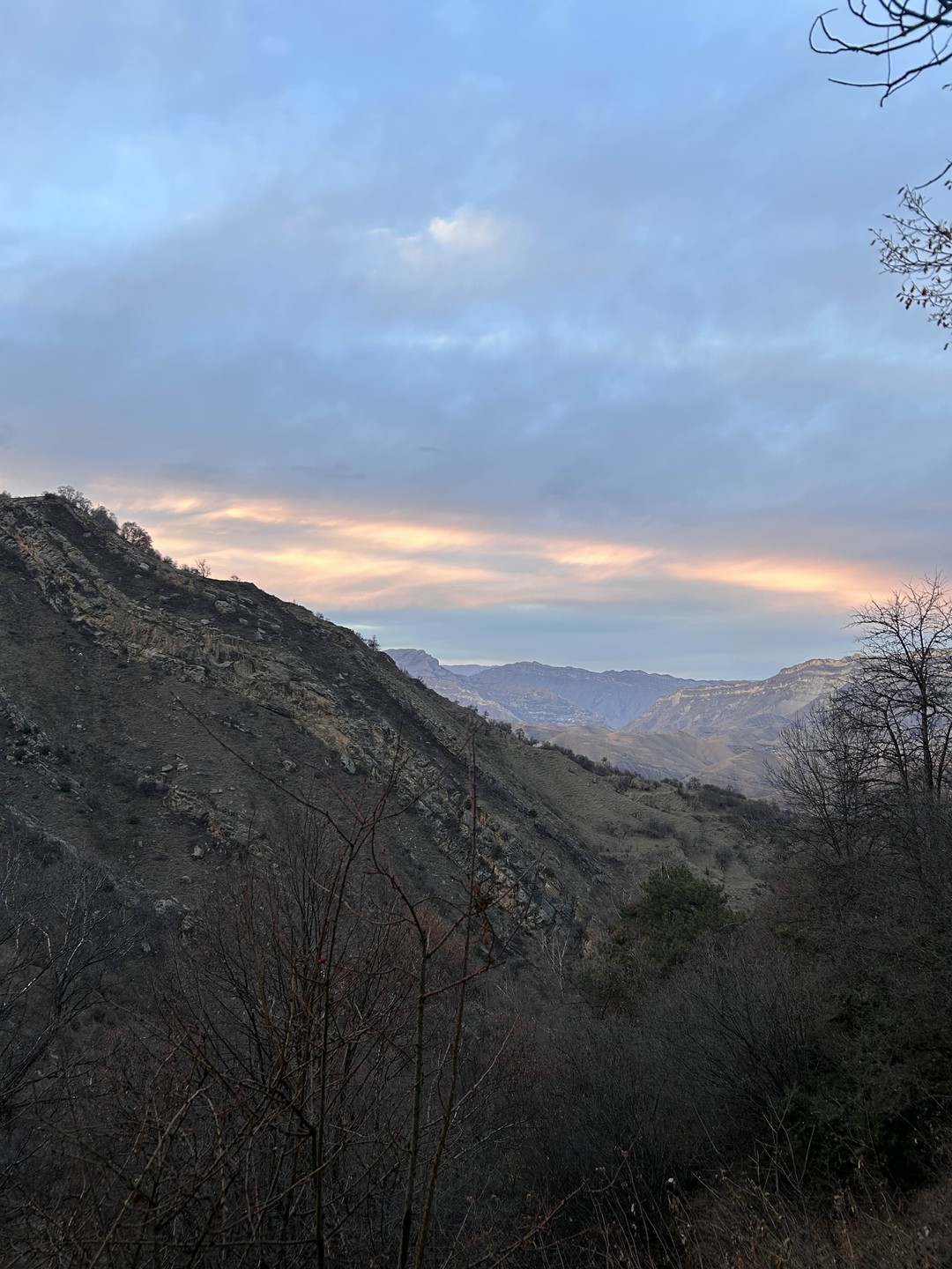 Прекрасная экскурсия по очень красивым местам, чудесный, очень доброжелательный и отзывчив гид Иса. Остались только положительные