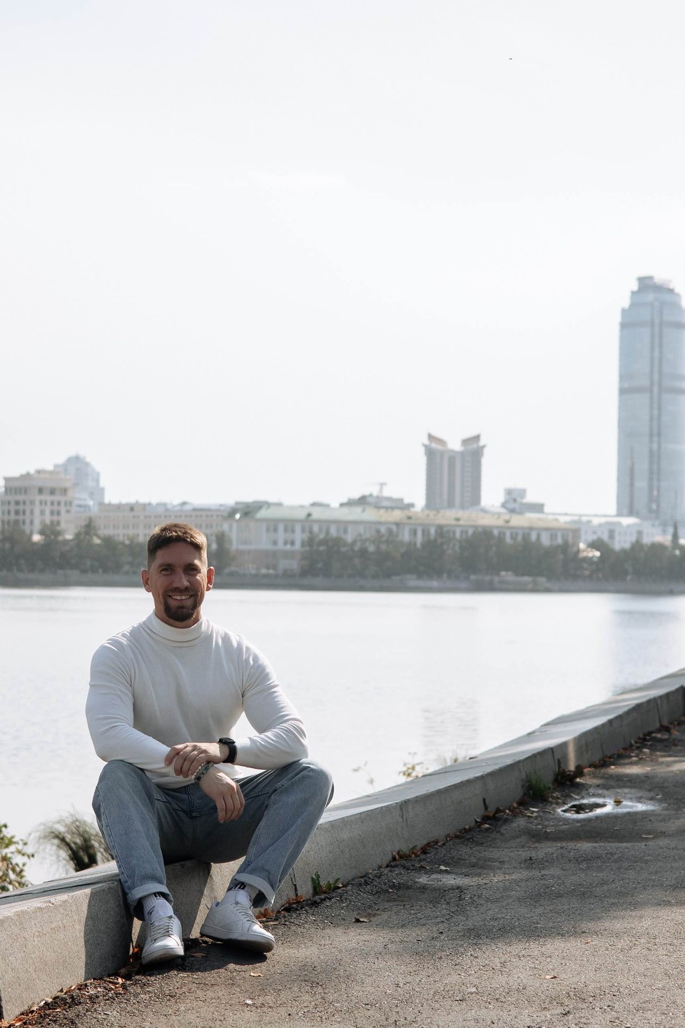 Отлично прогулялись с фотографом Любой по центру Екатеринбурга. Фото получились шикарные