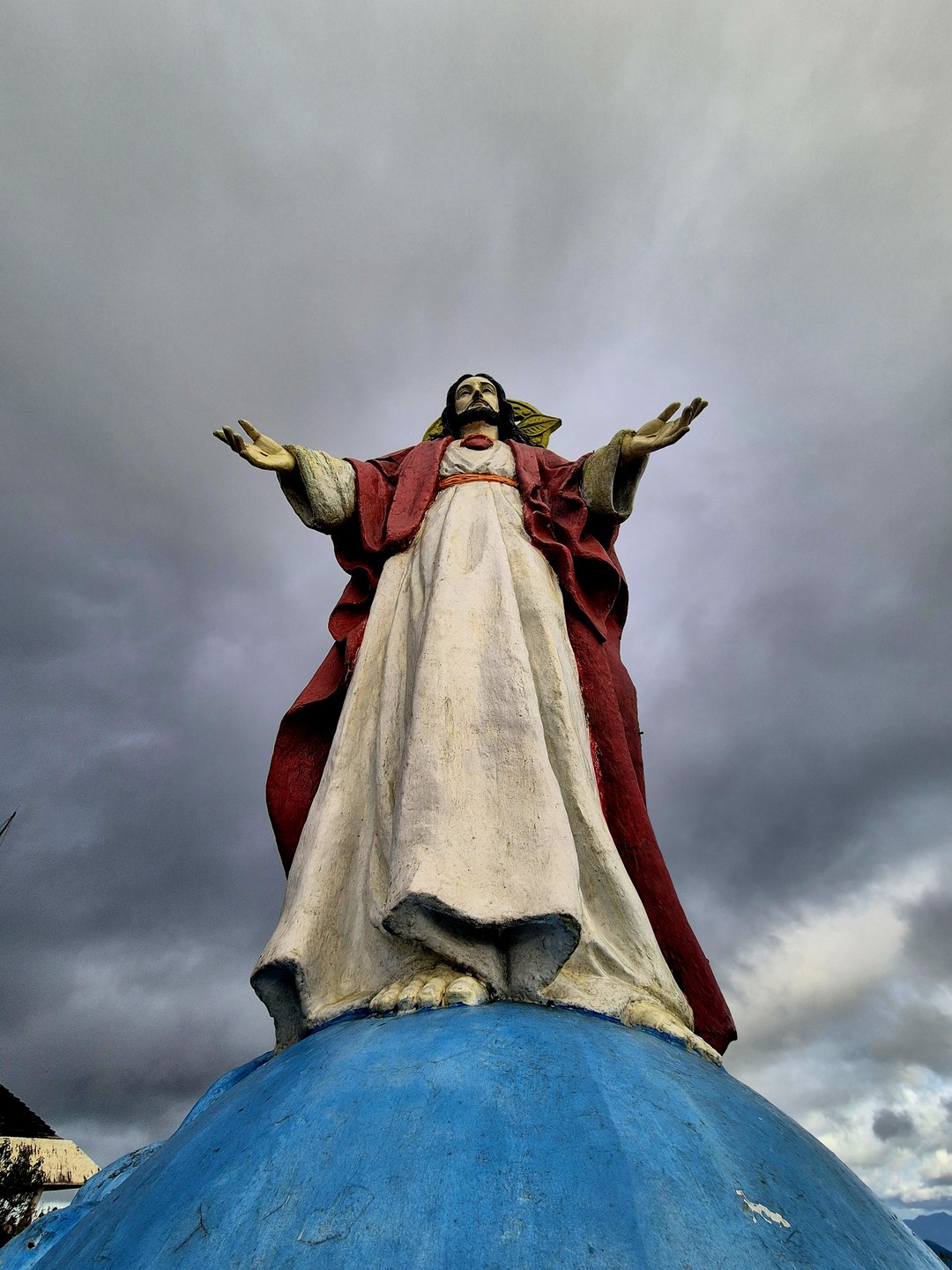 Наша экскурсия была очень комфортной, Евгений встретил в аэропорте, показал вулкан, город. Мне понравилось