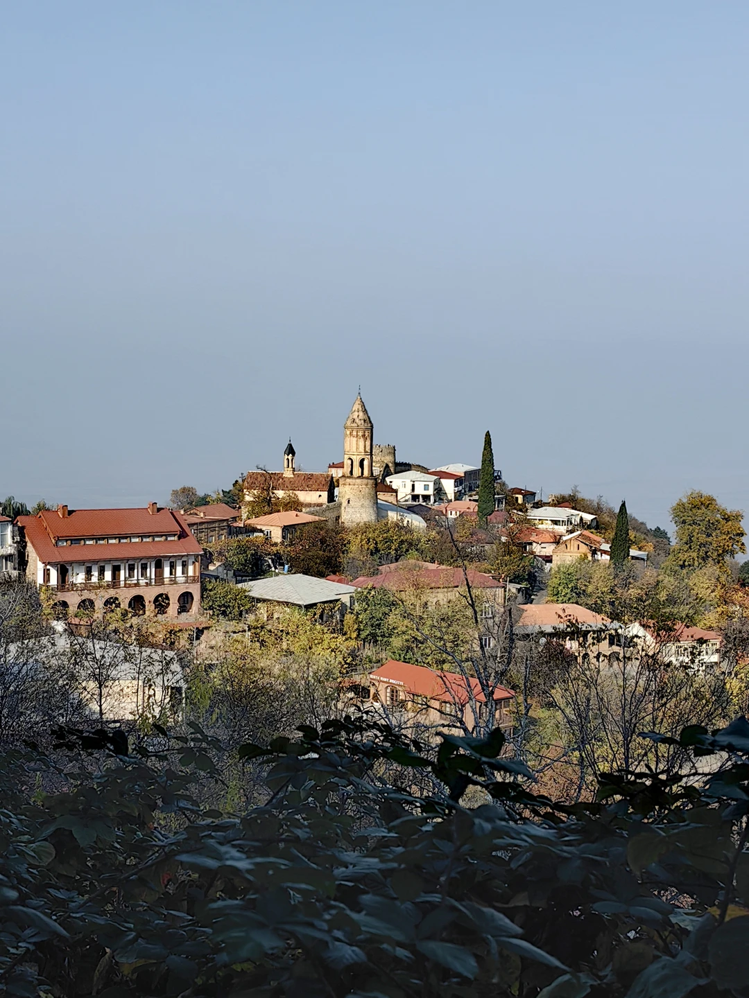 Прекрасная экскурсия, отличный маршрут и, совершенно чудесная, гид Лана🥰 всем рекомендую! Очень красивые локации, есть, где