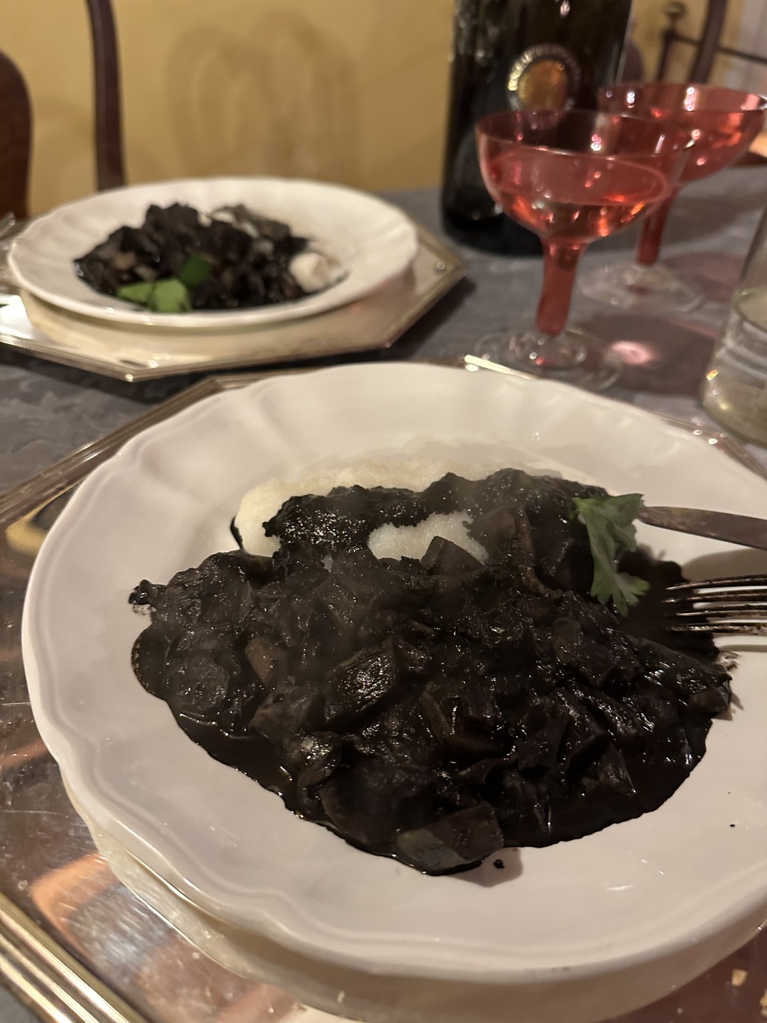 Отличный вечер! Прекрасная компания: Гоа и графиня - очень простые и приятные люди! У них такая