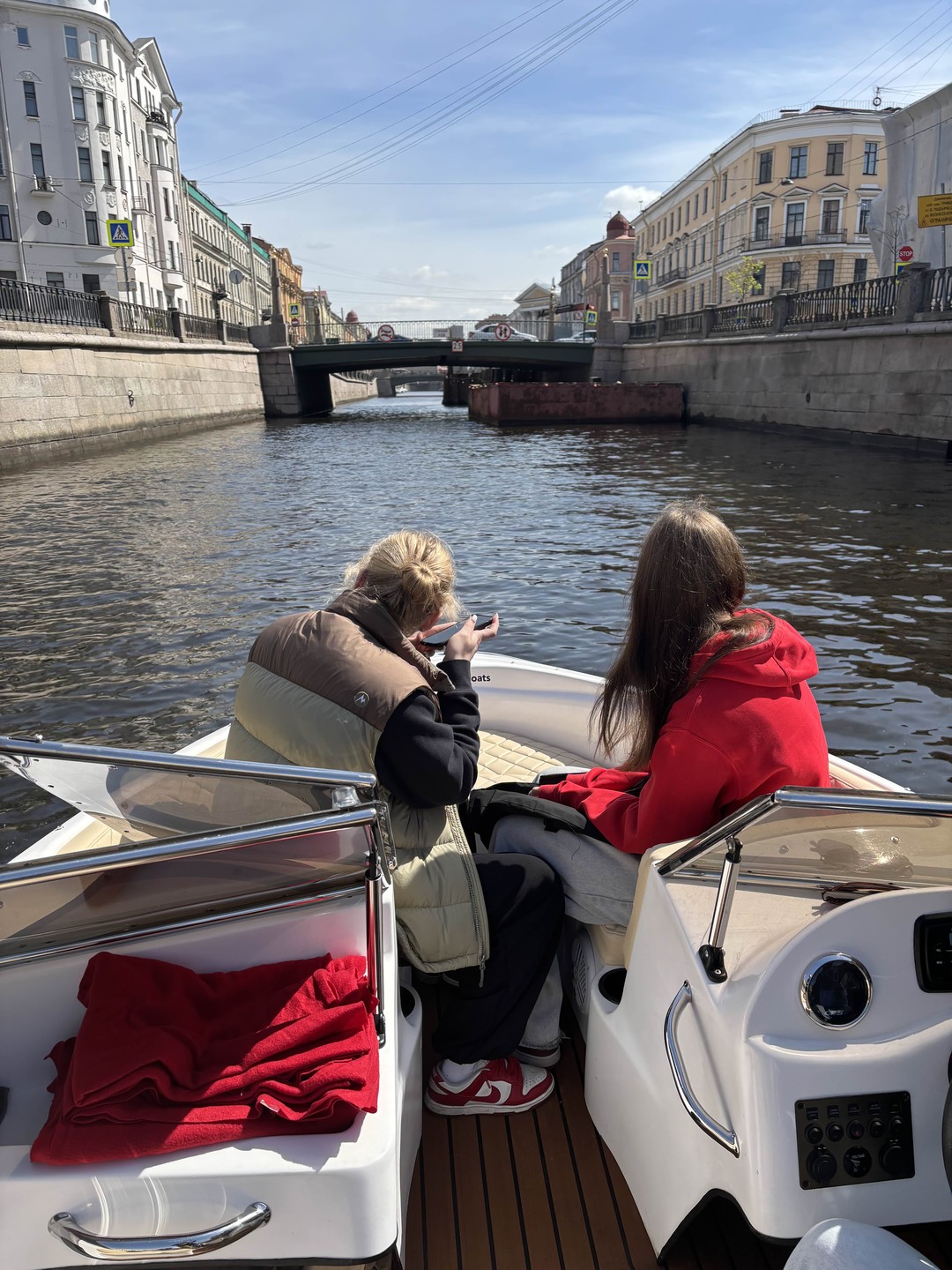 Супер. И с погодой повезло. Под приятную музыку, с бутылочкой вина. Супер!