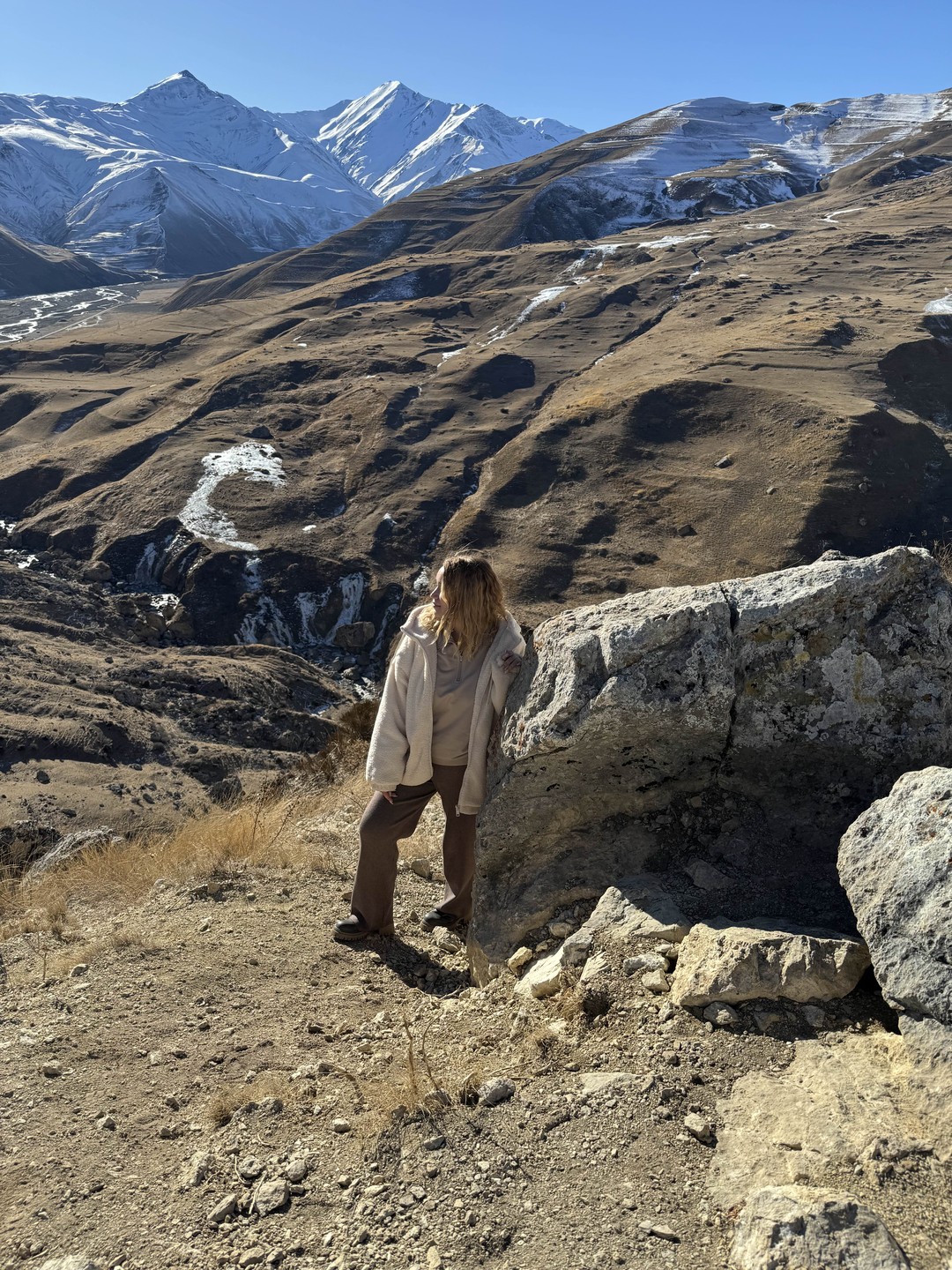 Розовое озеро, Бешбармаг, горы Хызы и село в облаках Хыналыг: групповая экскурсия (Ольга)