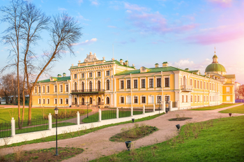 Переезд в Тверь, экскурсия по городу, прибытие в Великий Новгород