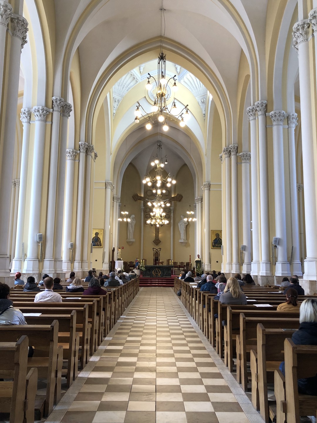 Благодарю организаторов за чудесную велопрогулку! Очень понравился формат и маршрут экскурсии, повезло с погодой, гид Данила