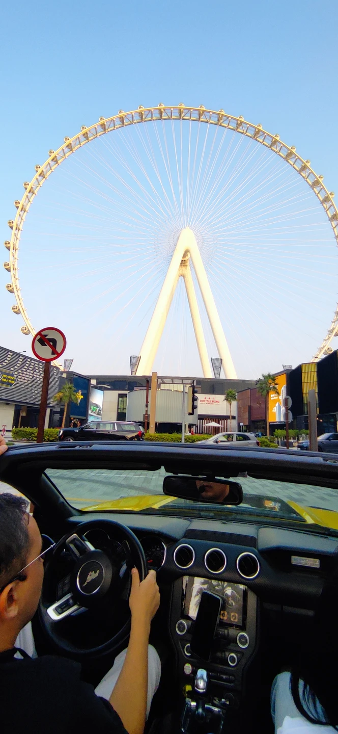 По Дубаю на кабриолете (Андрей)