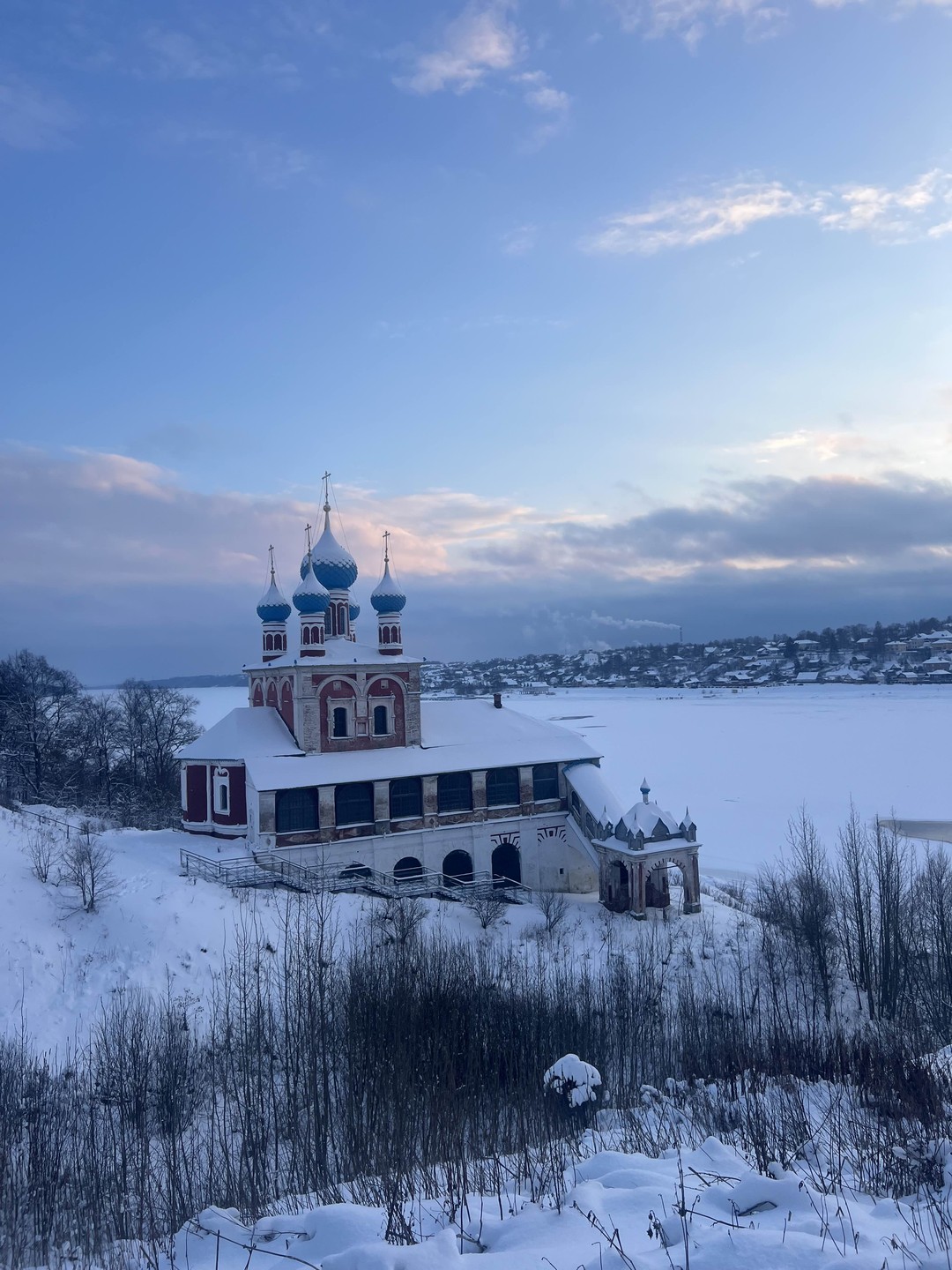 Спасибо! Очень интересная и одновременно легкая экскурсия! С угощениями и воспоминаниями на всю жизнь!