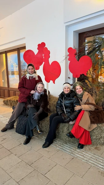 Всю красоту и уникальность этого города Ольга передала нам с юмором и душевностью, особенной любовью, мы были в восторге. Очень рекомендую Ольгу