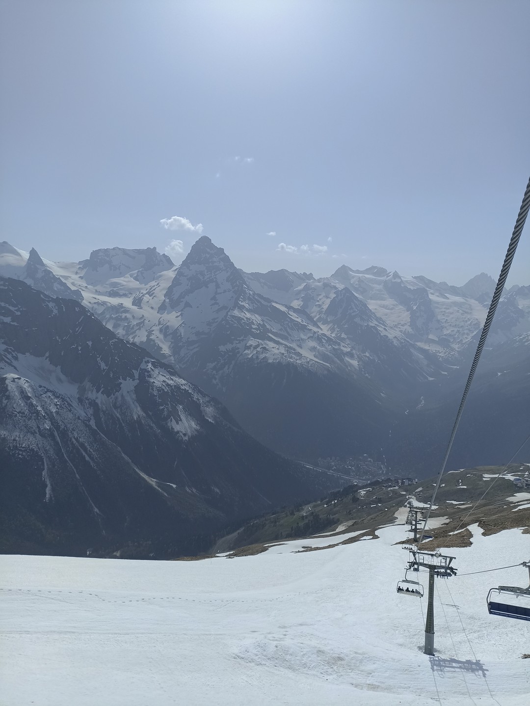 Ездили на экскурсию в мини группе с гидом Борисом. Поездка прошла замечательно, виды конечно завораживающие. Борис