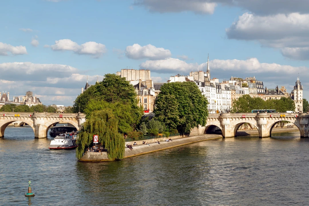 где остановиться в&nbsp;париже