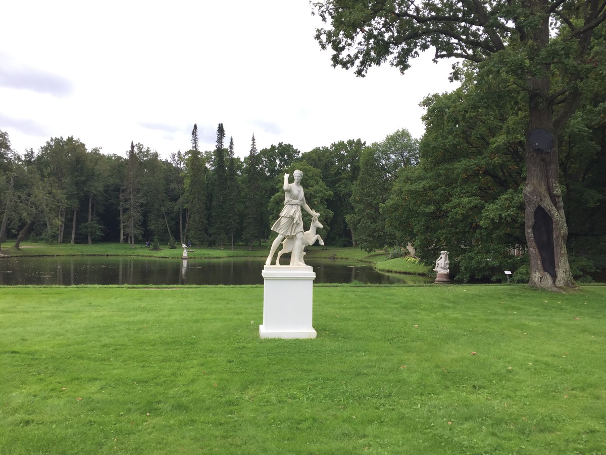 Императорские резиденции. Город Ораниенбаум (Ломоносов) (19/48)