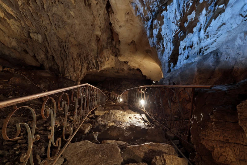 Подземная сказка Воронцовских пещер (из Сочи)