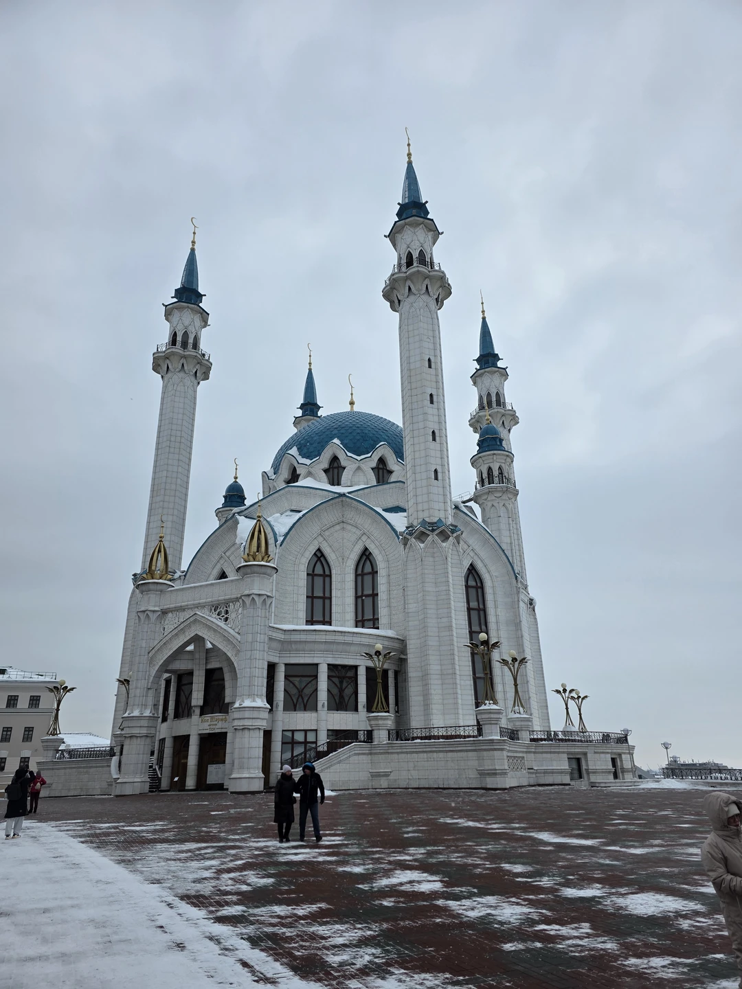 По Казани на микроавтобусе. Большое обзорное путешествие в мини-группе (Роман)