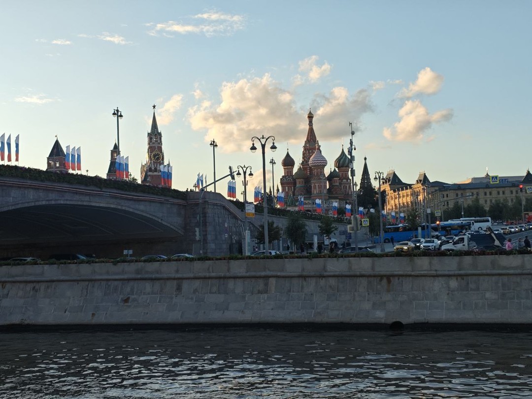 Речная прогулка по центру Москвы от парка «Зарядье» (круговая) (Екатерина)