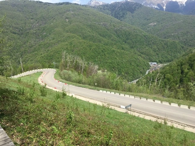 Красная Поляна «под ключ» на премиум-авто из Сочи (Александр)