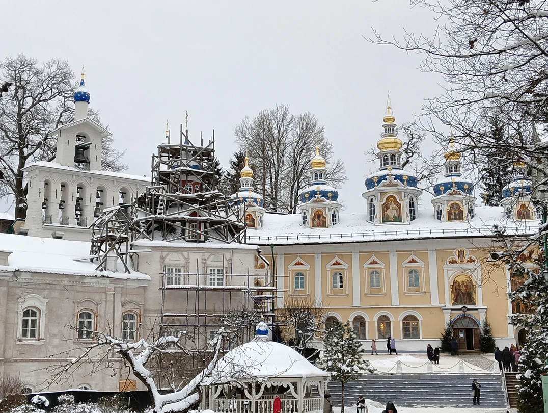 Автобусная экскурсия из Пскова в Изборск и Печоры (Солдатова)