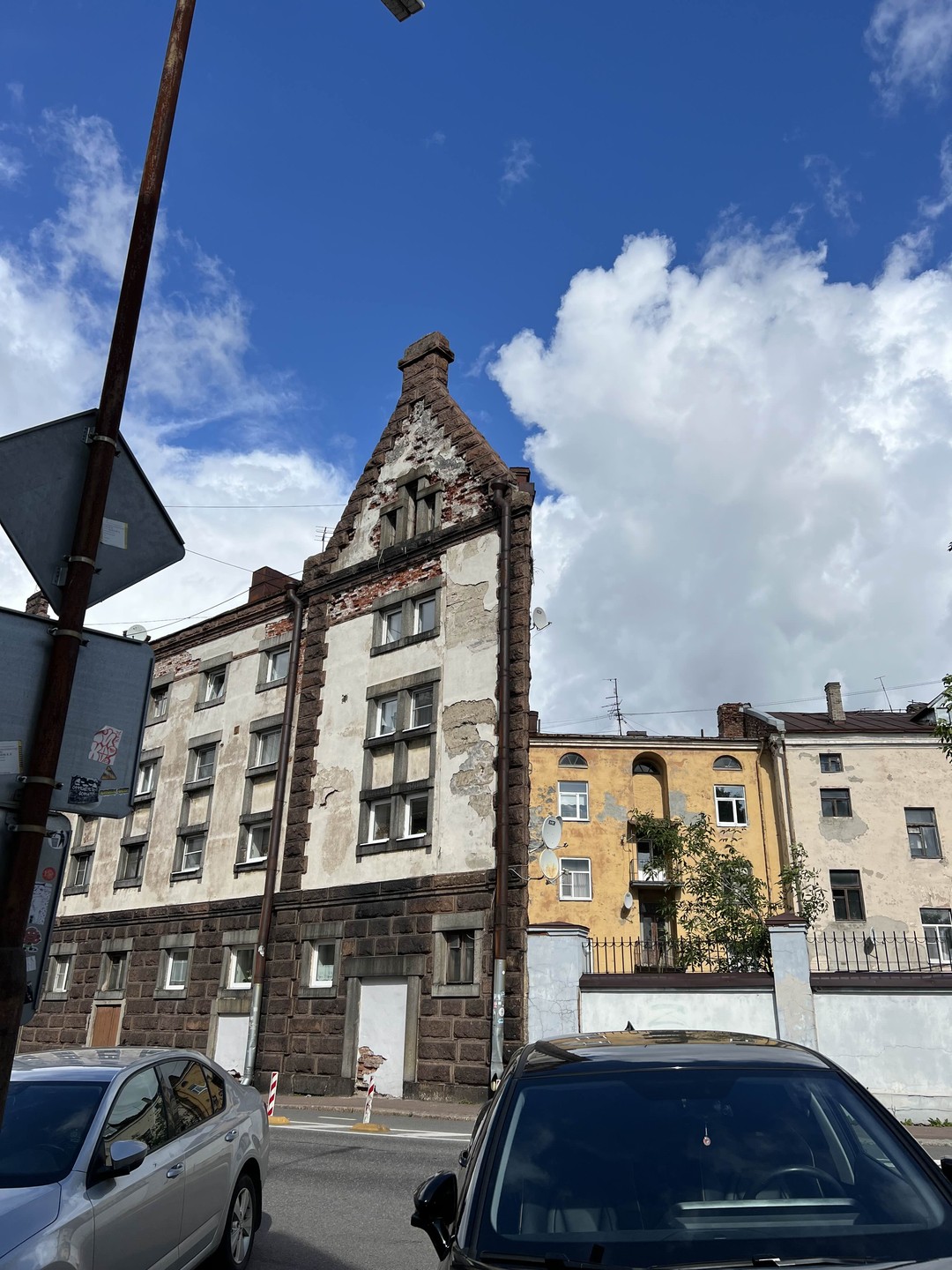 Выборг: от развалин монастырей к величию королевского Замка (Юлия)