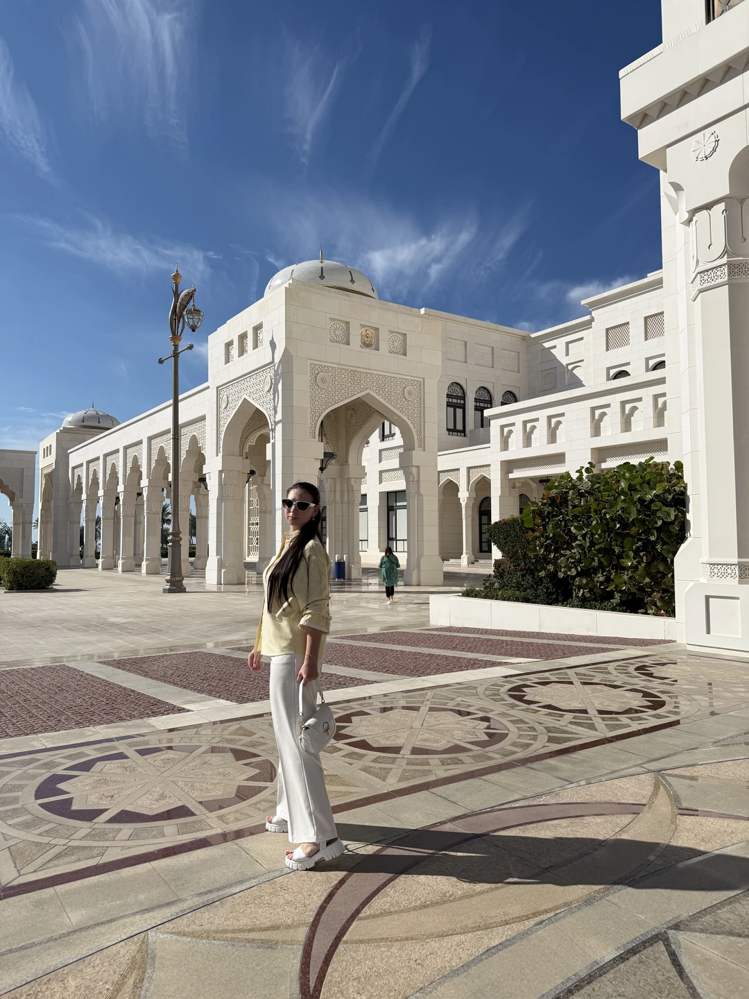 Экскурсия из Дубая в Абу-Даби в мини-группе (Лейла)