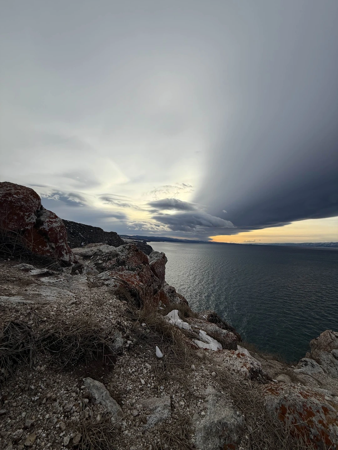 Отличная поезда. Огромное спасибо Сергею. Все очень продуманно. Доехали до самой северной точки острова. Незабываемые виды