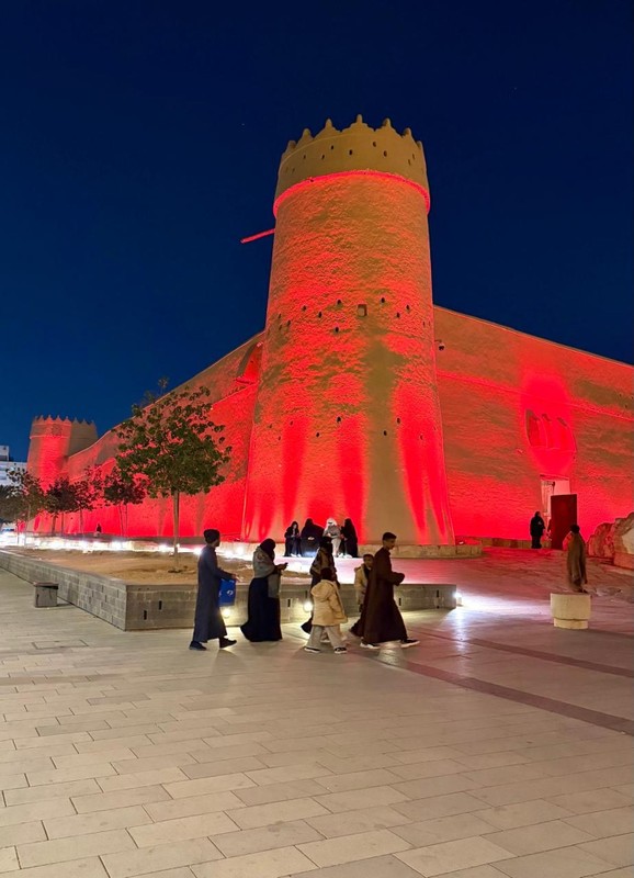 Топовые места Эр-Рияда: от глинобитной крепости до небоскрёбов