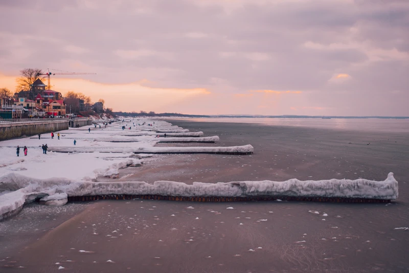 Индивидуальный комфорт-тур в Калининград: экскурсии, пикник на берегу и прогулка на катере