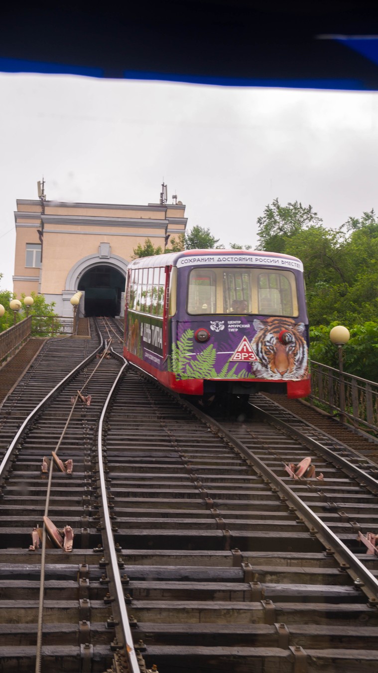 Обзорная экскурсия по Владивостоку: на автобусе и пешком (10/16)